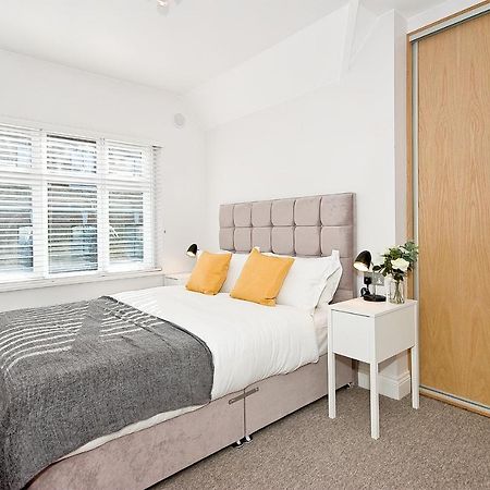 F6 Greek Street By City Living Londen Kamer foto