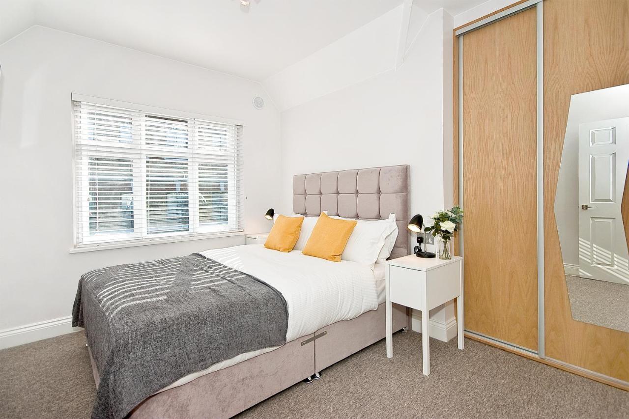 F6 Greek Street By City Living Londen Kamer foto