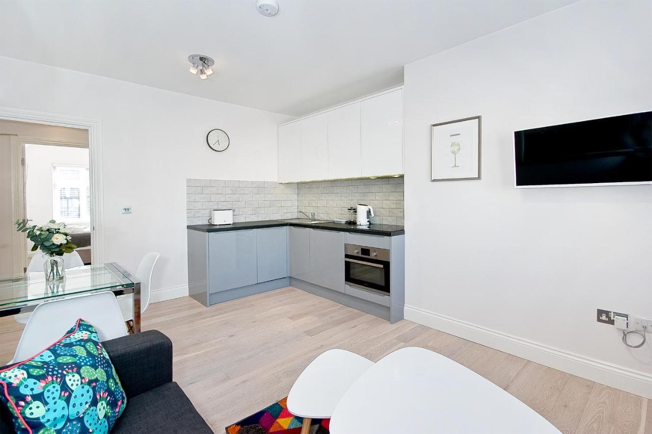 F6 Greek Street By City Living Londen Kamer foto